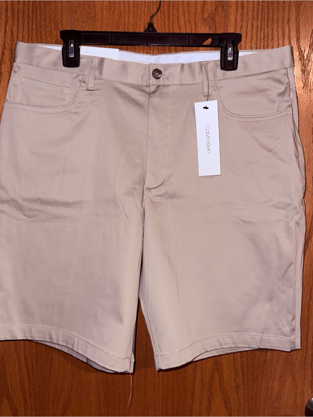 Calvin Klein Men’s Chino Shorts – Plaza Taupe – Size 36 – NWT